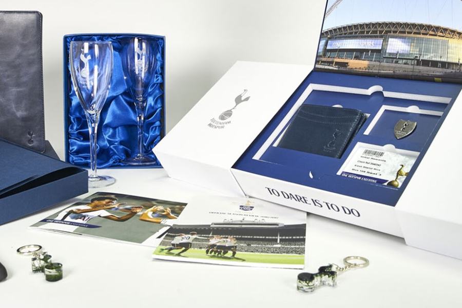 Blue Hospitality Presentation Set